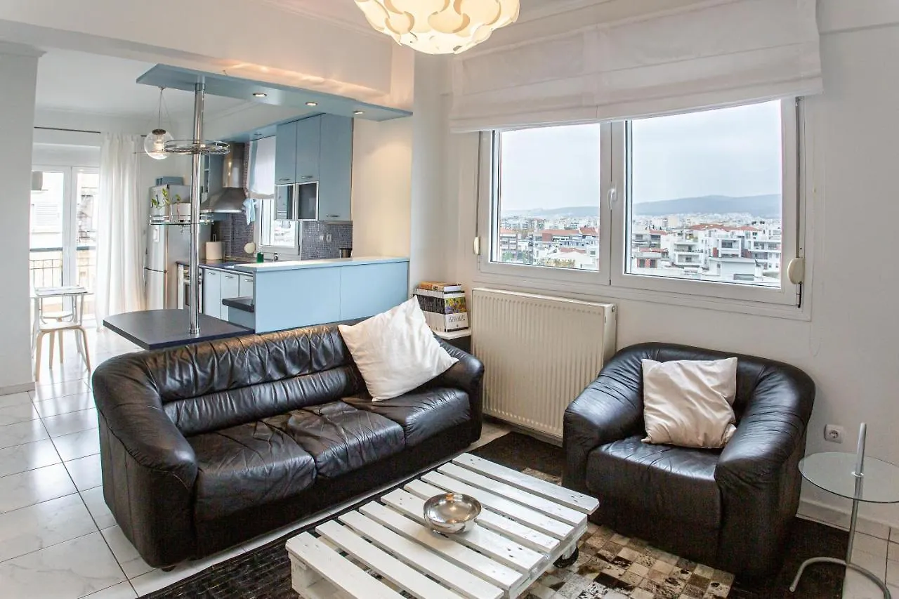 Two Bedroom Bright Apartment With Amazing Veranda Thessaloníki 0*,
